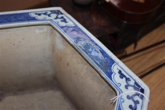 A Chinese blue white hexagonal large flower pot, Qianlong-Jiaqing period length 42cm